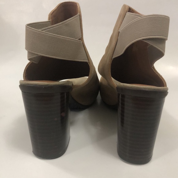 Kenneth Cole 9.5 Heels Shoes Open Toe Elastic Slingback Suede Upper Excellent - Picture 7 of 9